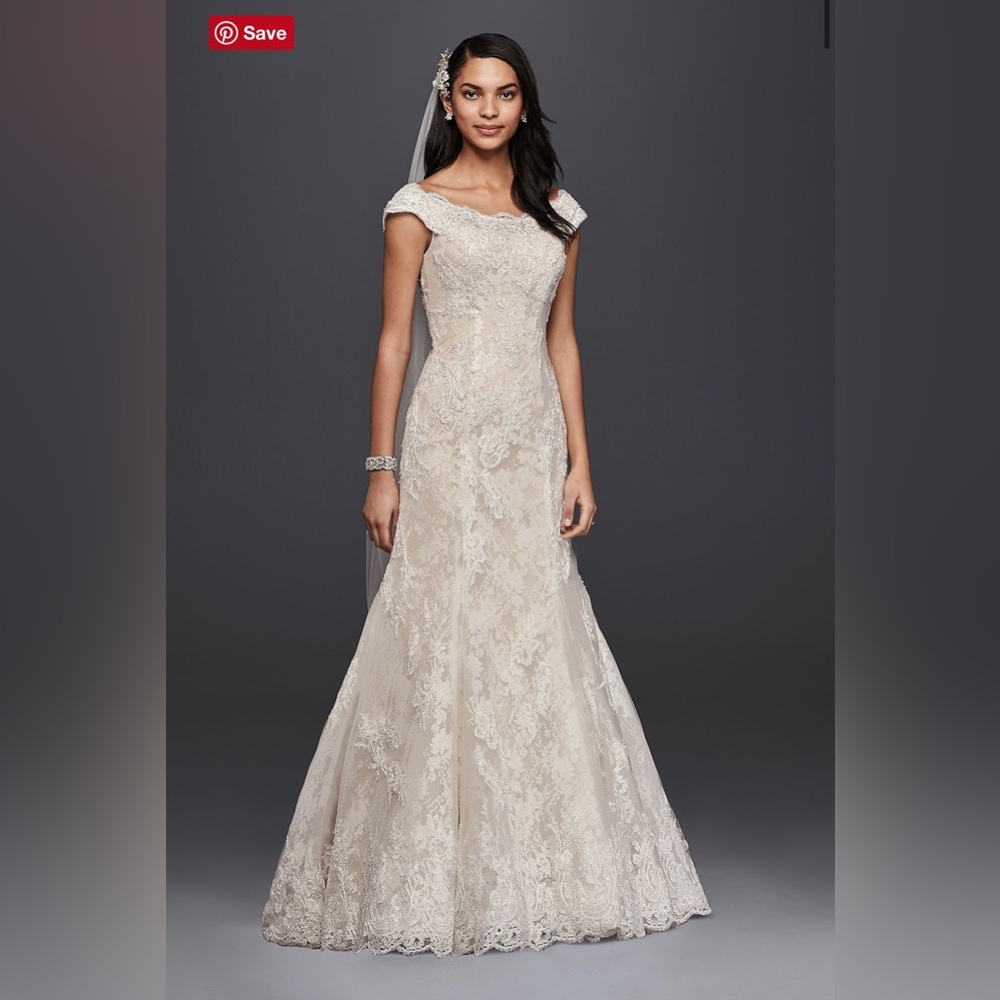 Oleg Cassini Wedding Dress size 6